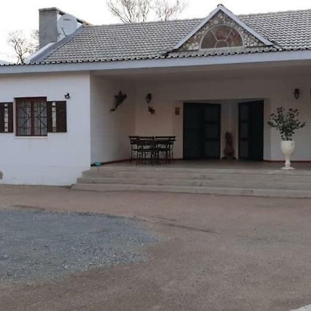Apartamento Nooitgedacht Self Catering Cc Okahandja Exterior foto